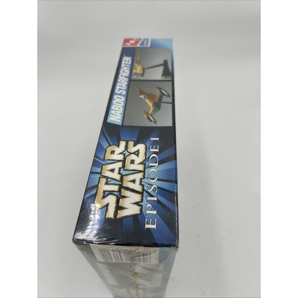 AMT 30130 Model Kit -Yellow - Picture 6 of 6